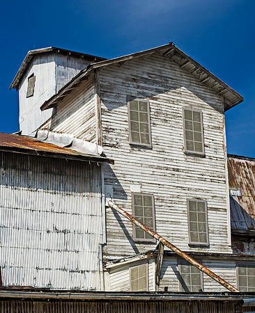Loveland_Feed_and_Grain_2