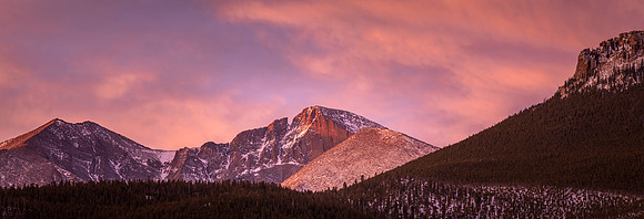 Longs_Peak_Pano_Sunrise_RMNP_2026_1