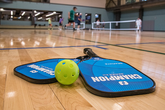 Pickleball_game_indoors_2018_1