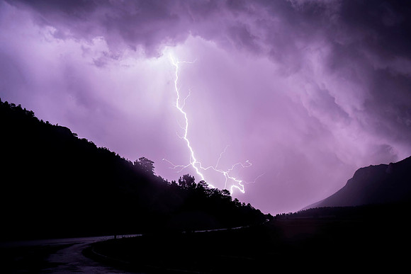 Lightning_storm_RMNP_2022