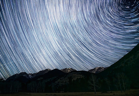 Star_trails_Endovalley_RMNP_2021_1