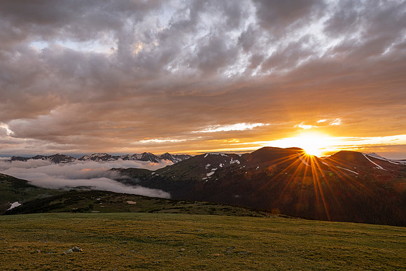 Sunset_NeverSummer_RMNP_2024-1