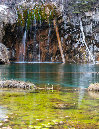 Hanging_Lake_winter_2015_4