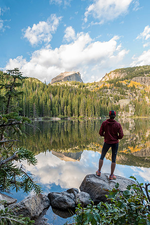 Hiker_Bear_Lake_2017_1