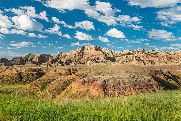 Badlands_landscape_2020_1