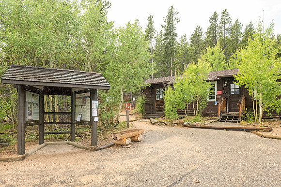 Chasm_Lake_Trail_RMNP_2024_1