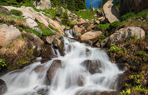 Lake_Isabelle_Trail_1