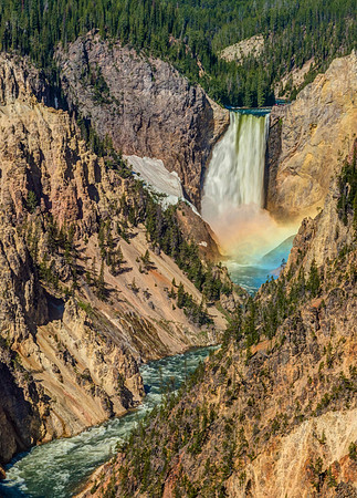 Rainbow_at_Lower_Falls_4