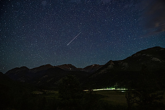 Perseids_Meteor_Shower_RMNP_2023_3