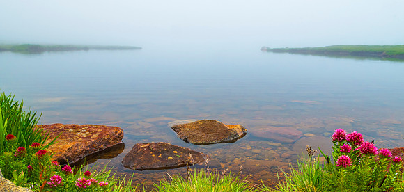 Summit_Lake_in_Fog