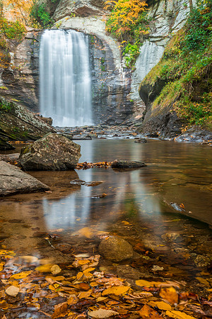 Looking_Glass_Falls_BRP_2016_2